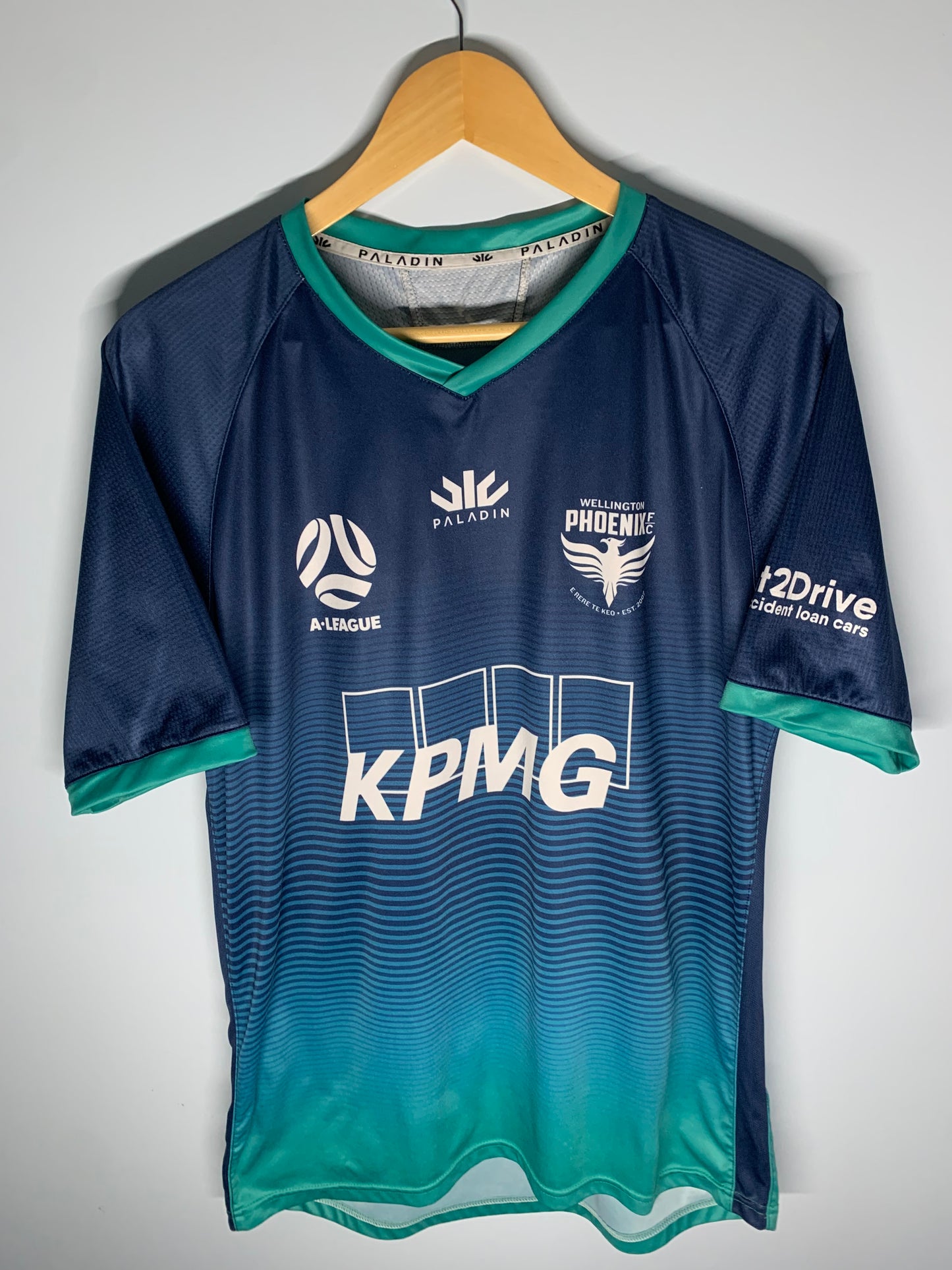 Wellington Phoenix 20-21 Away Kit - Cacace #13