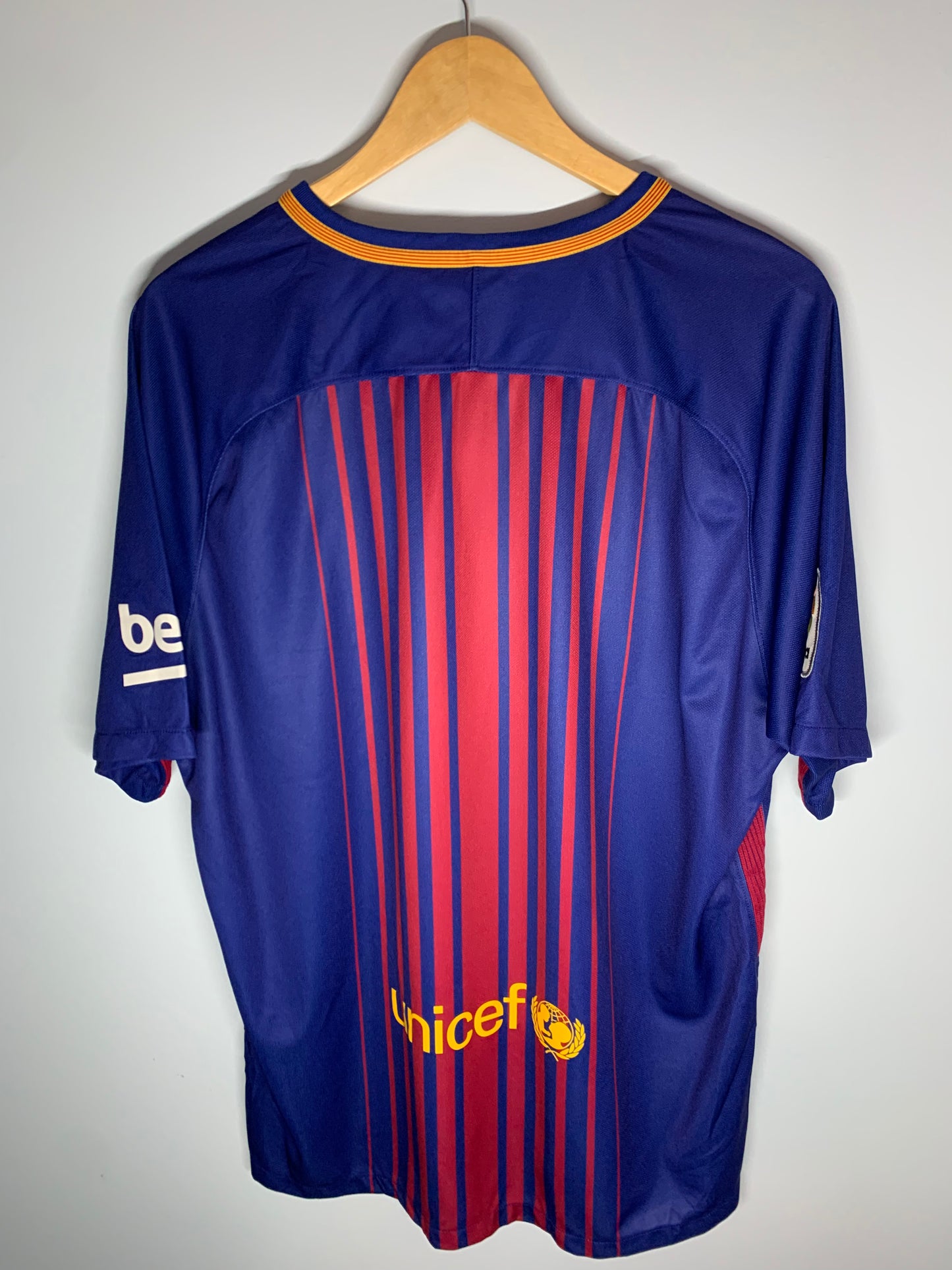 Barcelona 2017-2018 Home kit