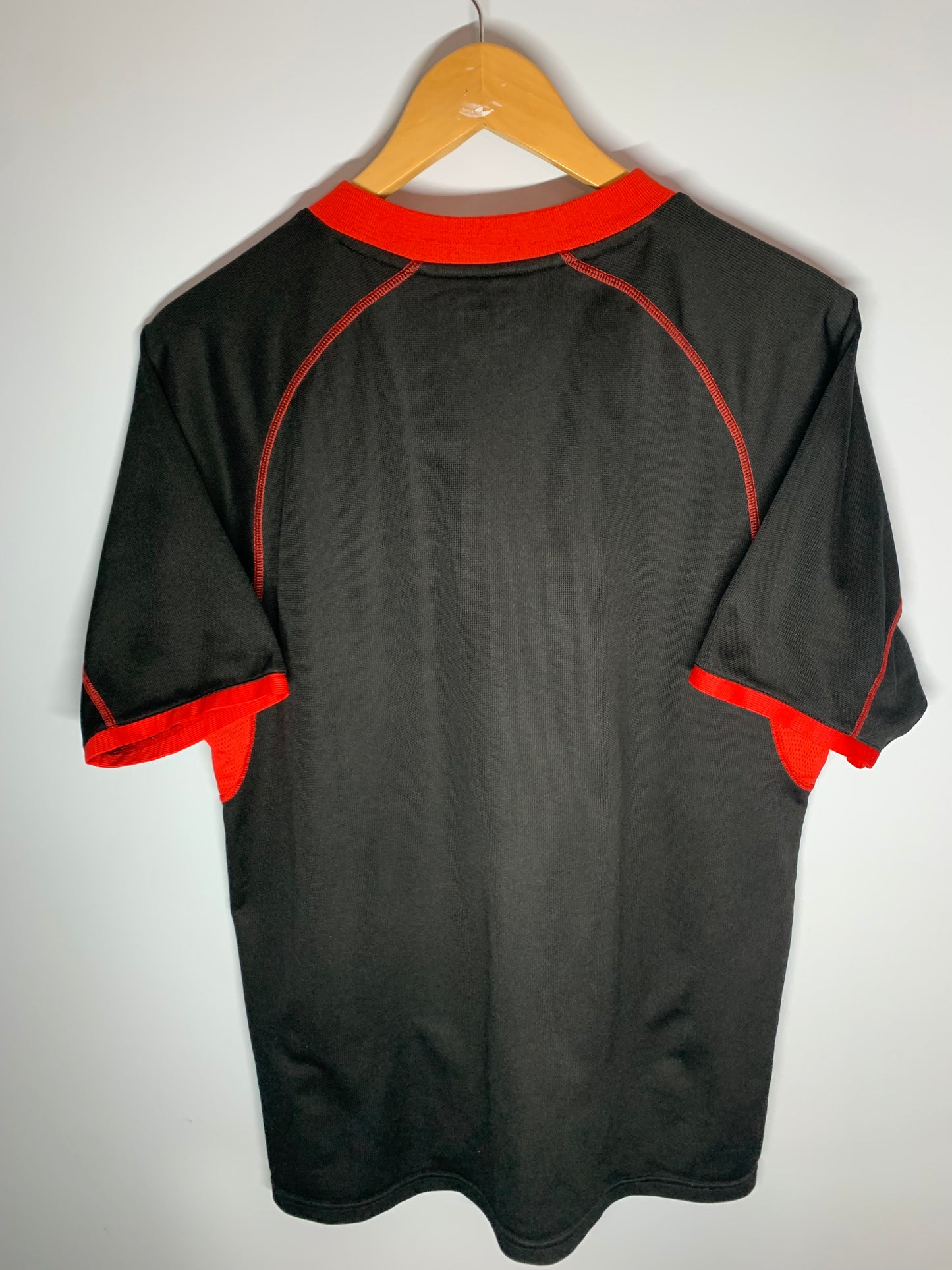 Fulham FC 03/04 Away Kit