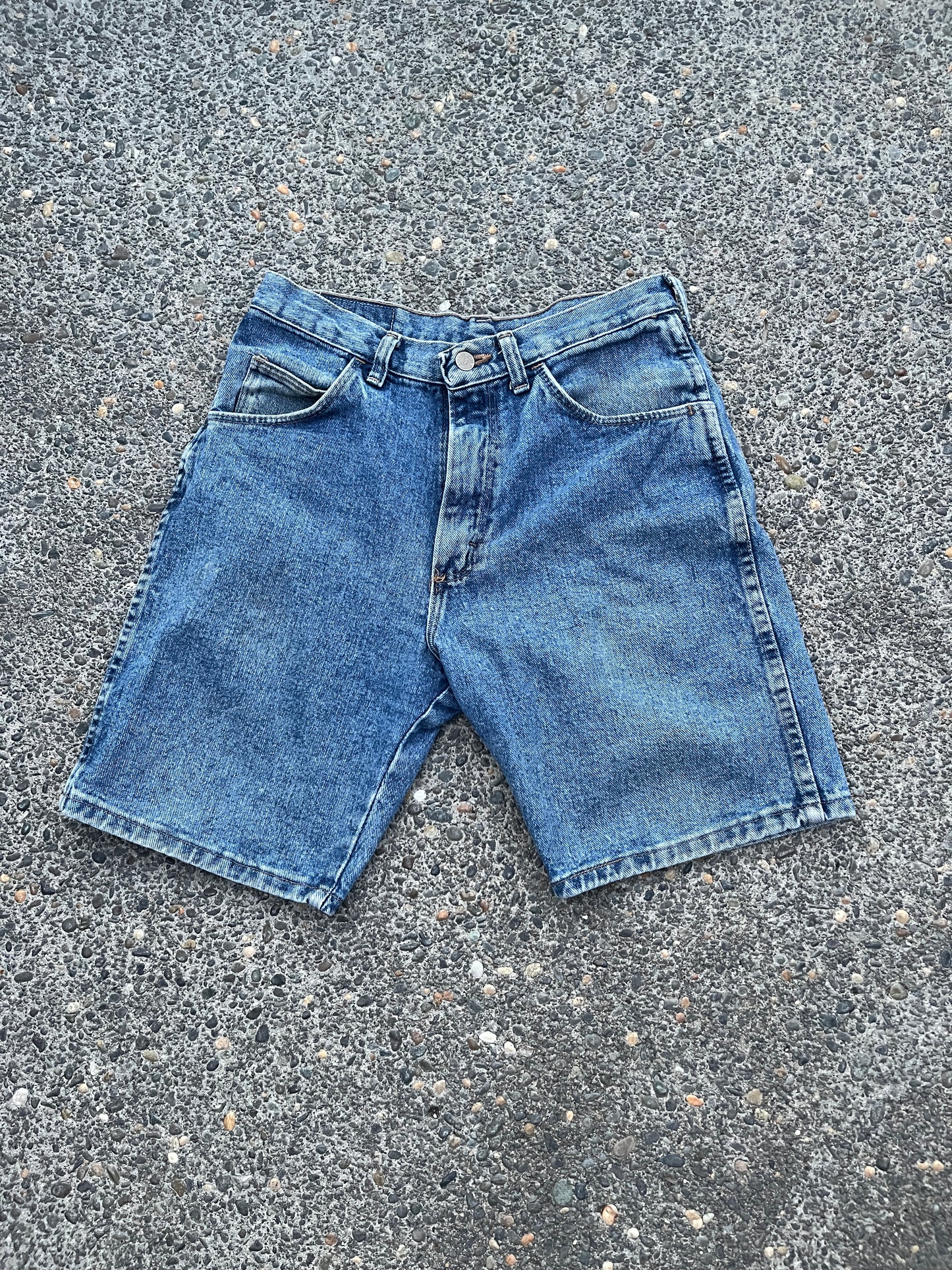 Vintage Dark Blue Wrangler Jorts - 30